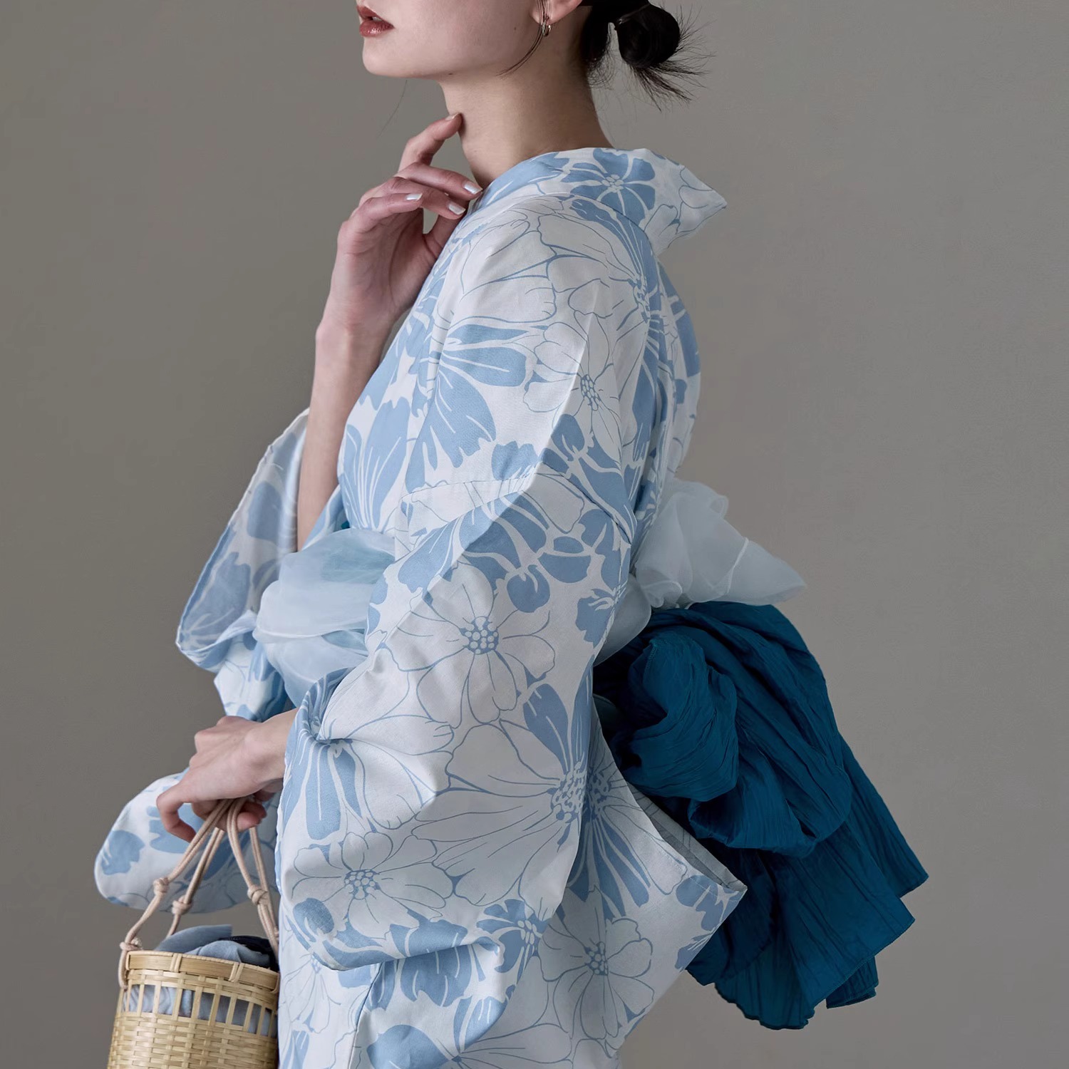 Ethnic Fashion Girls - Традиционное кимоно-юката из хлопка и льна,